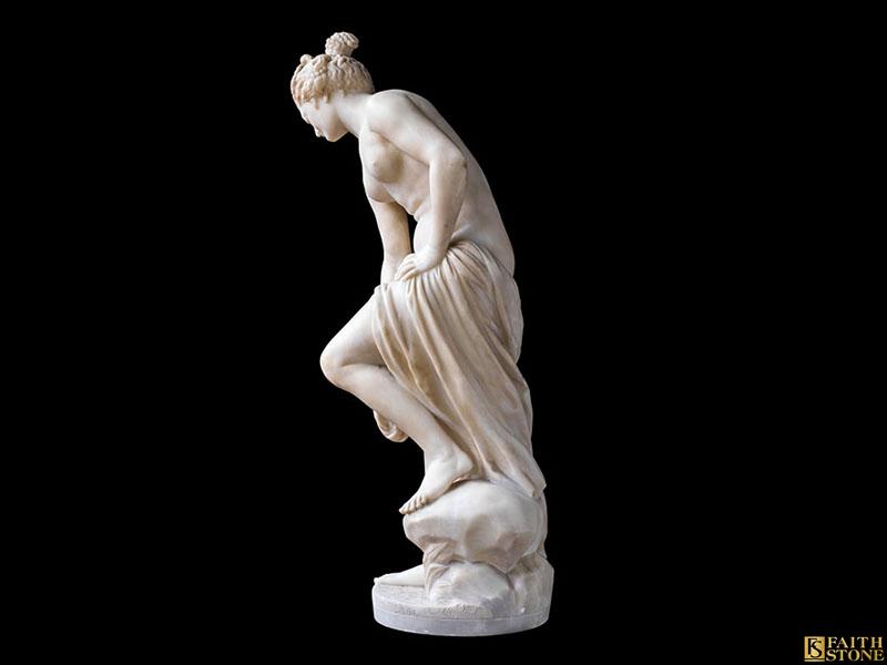 Venus-Alabaster-Statue