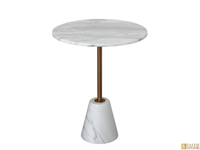 Runde Tische aus Marmor