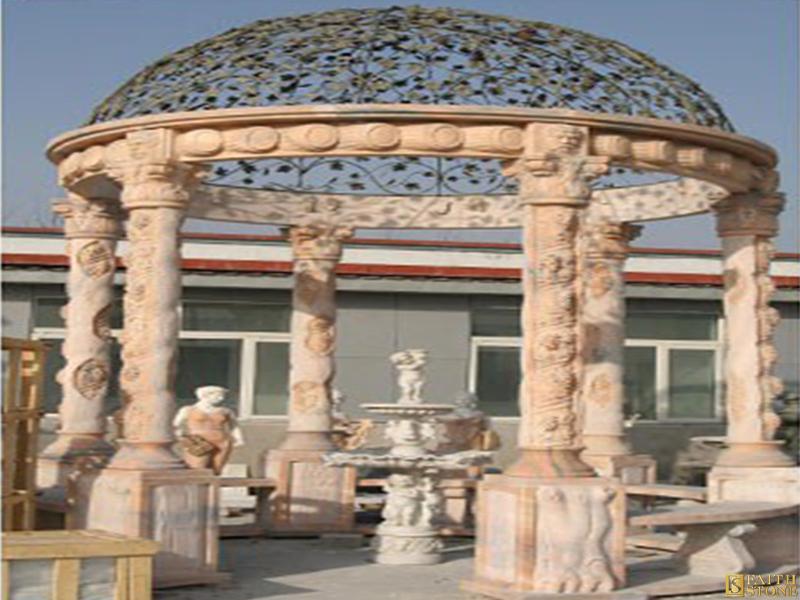 Pavillon aus Marmor