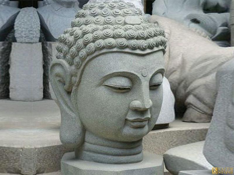 Buddha-Kopf-Skulptur